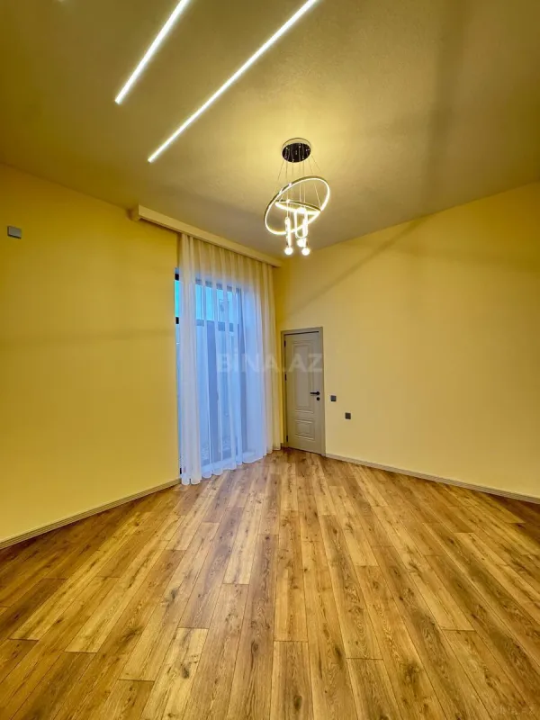 Satılır 4 otaqlı həyət evi 160 m²
