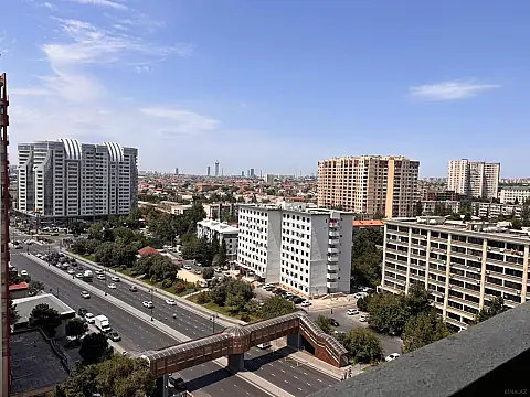 Satılır 3 otaqlı mənzil 104 m²