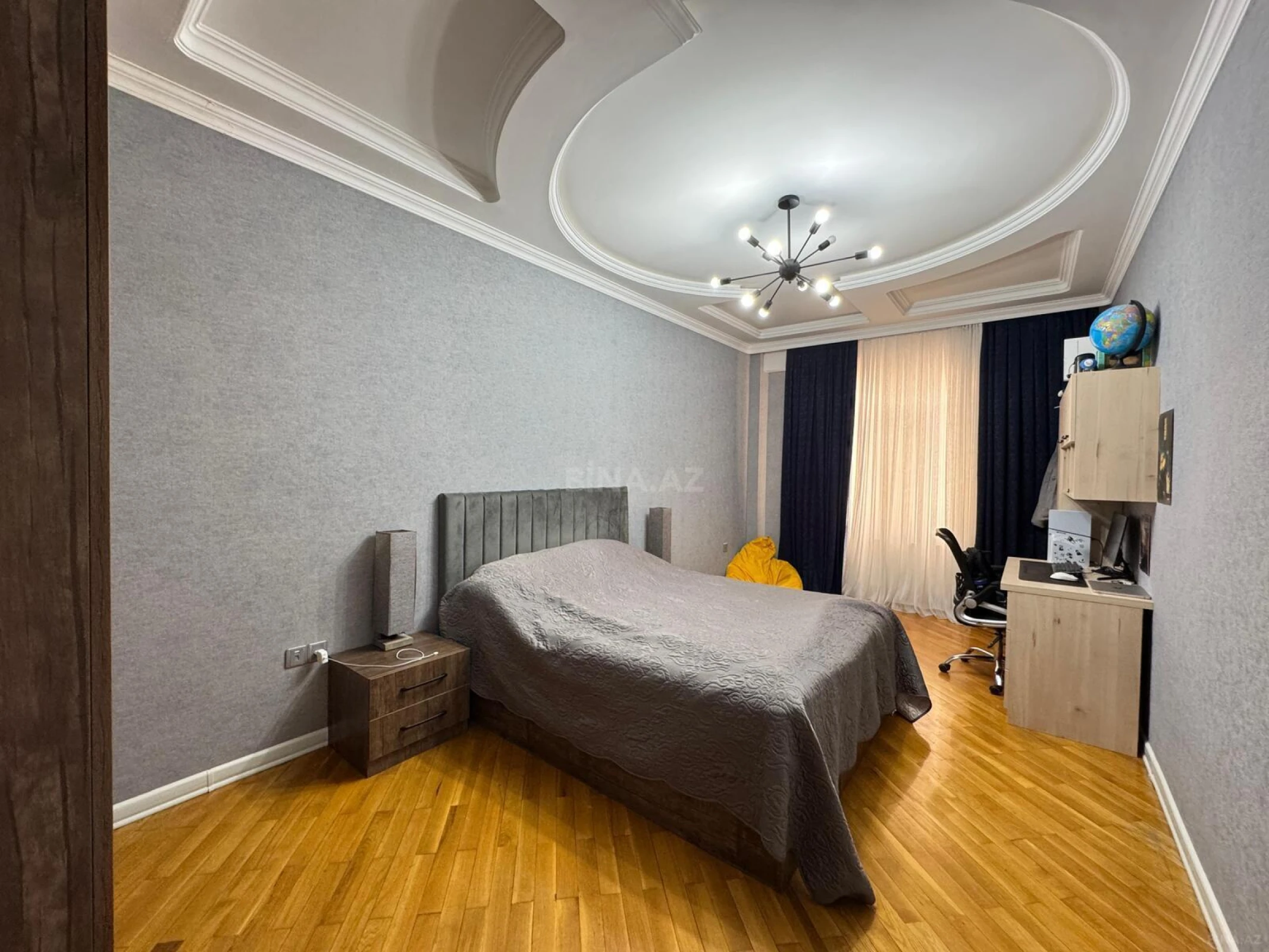 Satılır 4 otaqlı mənzil 154 m²