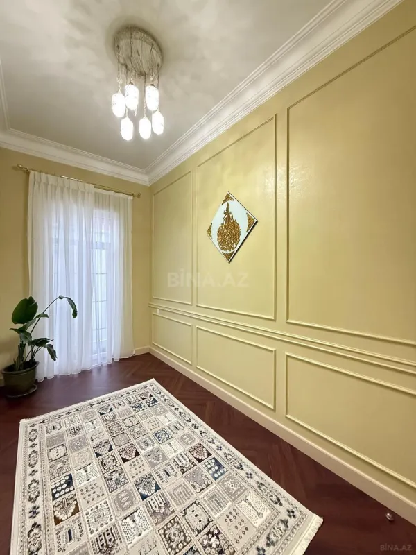 Satılır 4 otaqlı həyət evi 130 m²