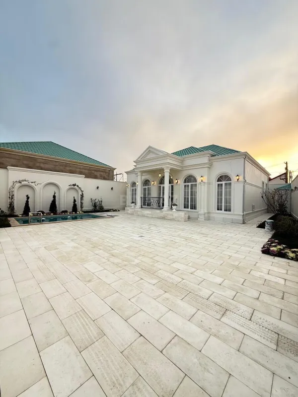 Satılır 4 otaqlı həyət evi 130 m²