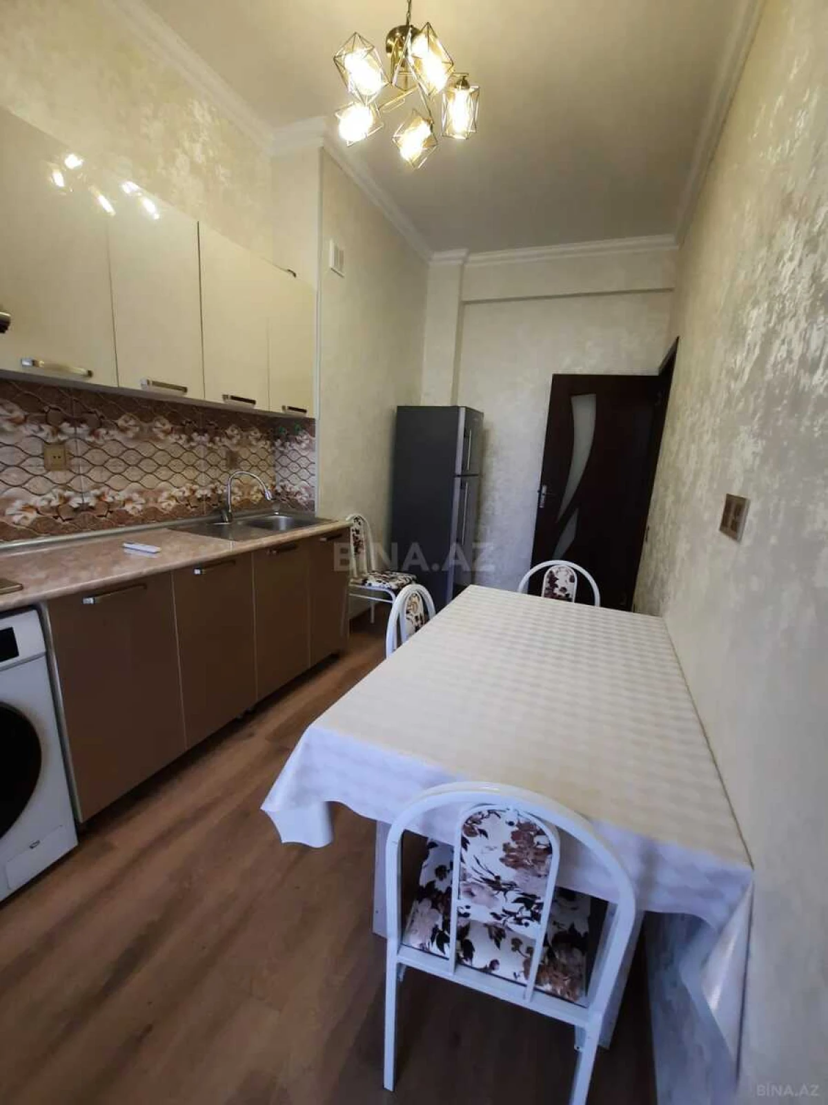 Satılır 1 otaqlı mənzil 48 m²
