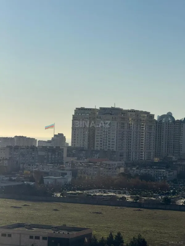 Kirayə verilir 2 otaqlı mənzil 65 m²