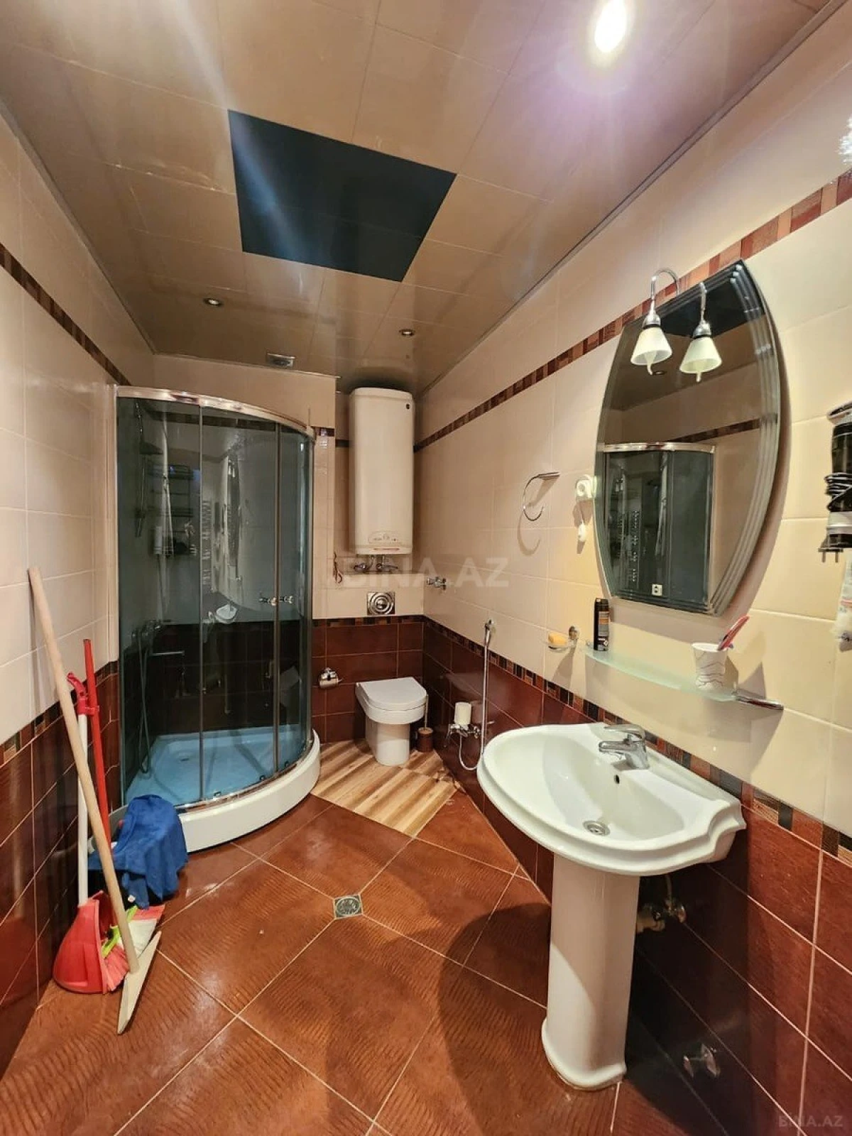 Kirayə verilir 2 otaqlı mənzil 64 m²