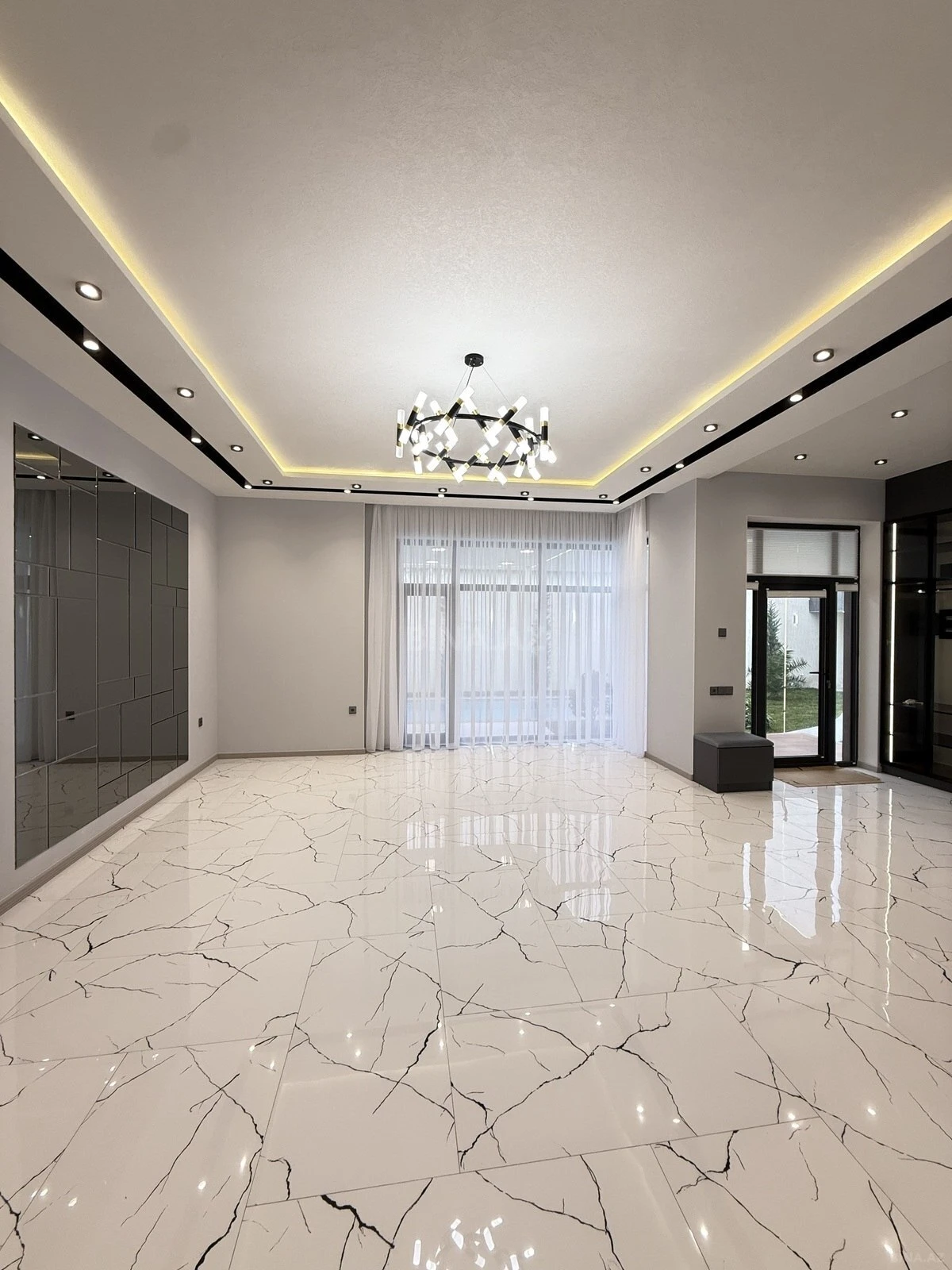 Satılır 4 otaqlı həyət evi 140 m²