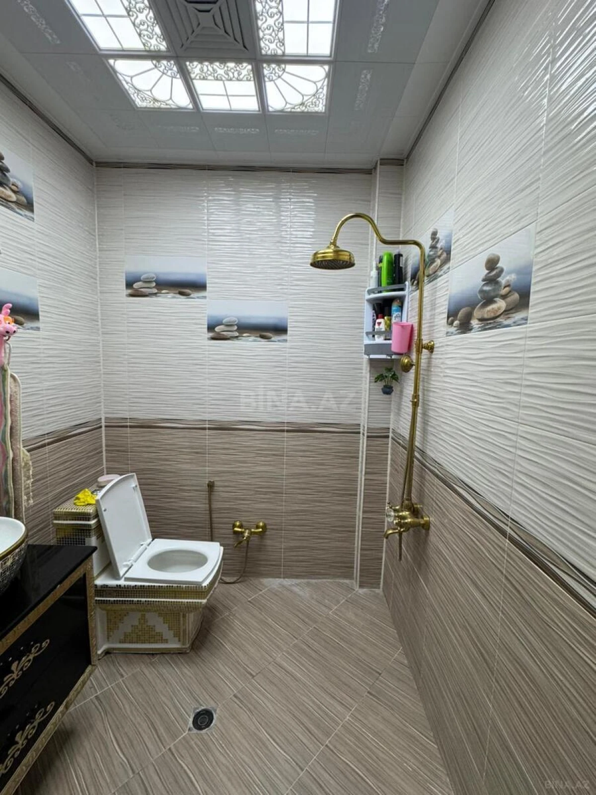 Satılır 2 otaqlı mənzil 86 m²