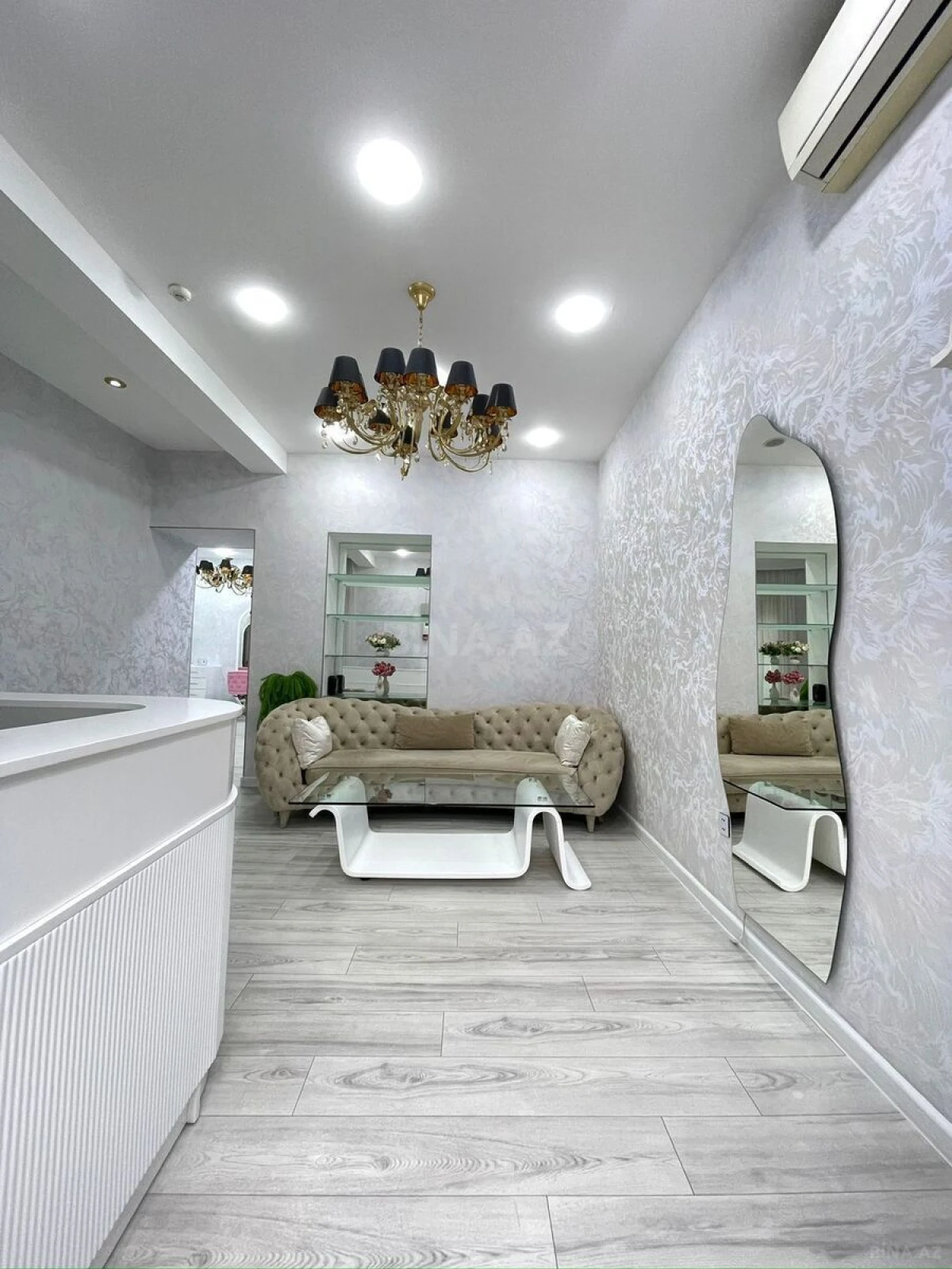 Kirayə verilir obyekt 140 m²