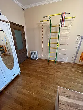 Satılır 3 otaqlı mənzil 96 m²