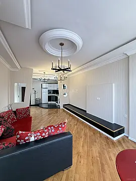 Satılır 2 otaqlı mənzil 66 m²