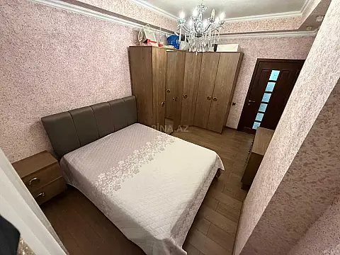 Satılır 2 otaqlı mənzil 90 m²