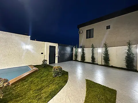 Satılır 3 otaqlı həyət evi 130 m²