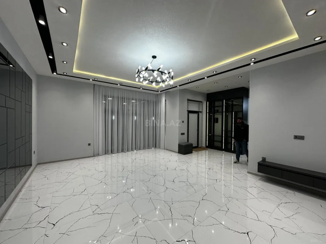 Satılır 4 otaqlı həyət evi 140 m²