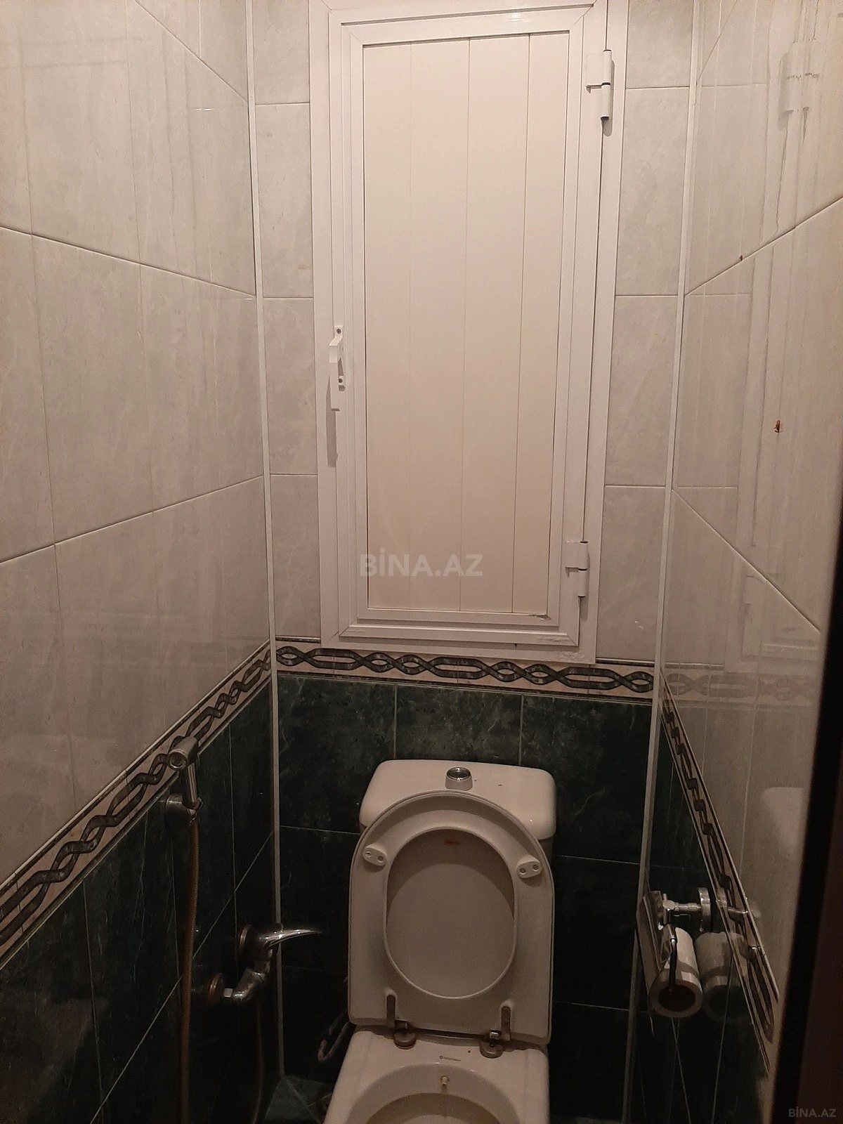 Satılır 4 otaqlı mənzil 100 m²