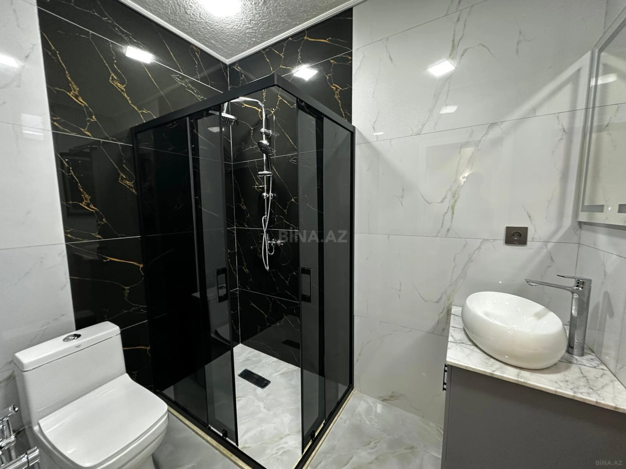 Satılır 4 otaqlı həyət evi 150 m²