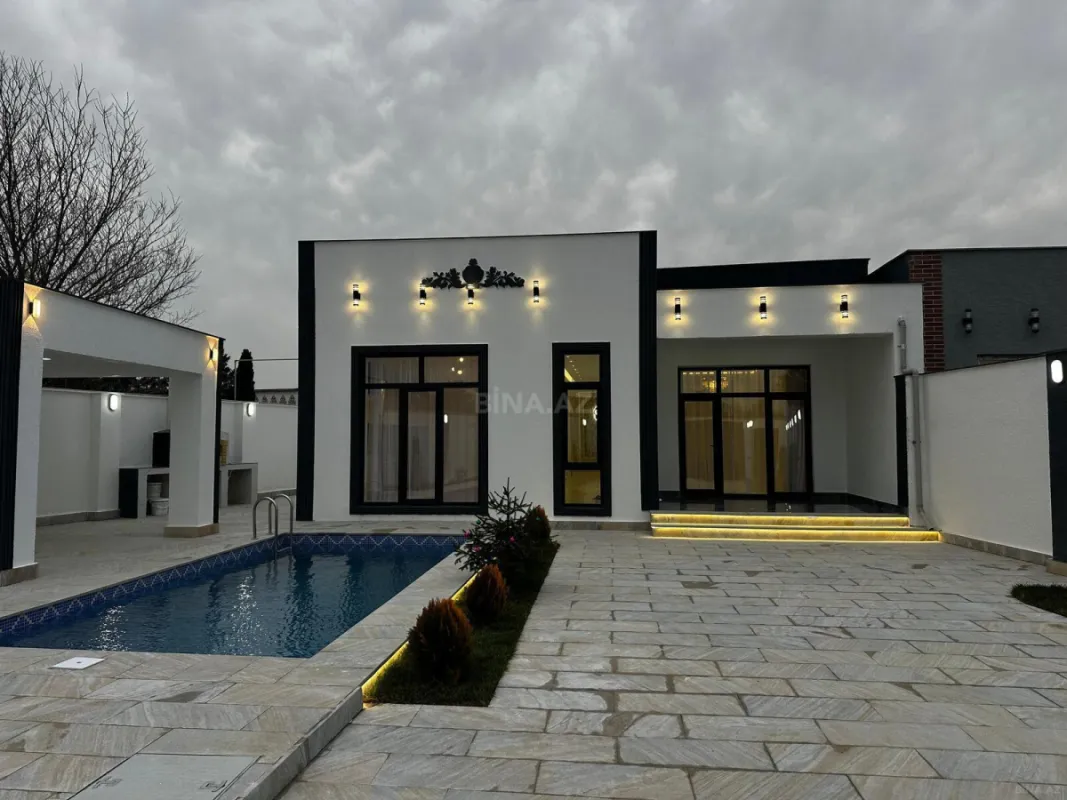 Satılır 4 otaqlı həyət evi 150 m²