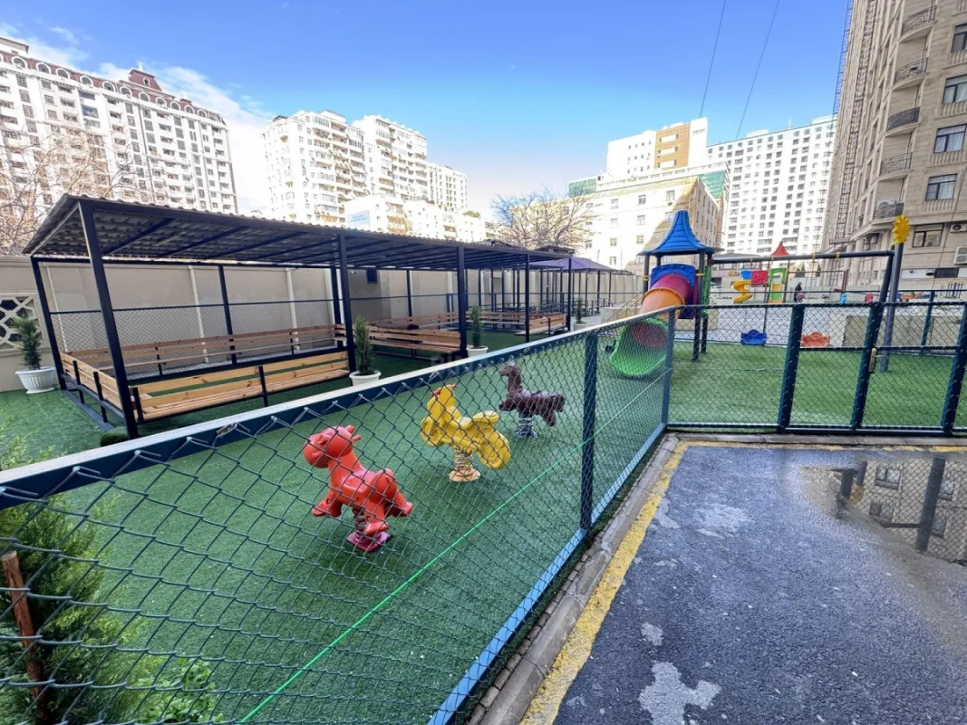 Satılır 2 otaqlı mənzil 70 m²