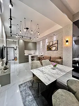 Satılır 2 otaqlı mənzil 54 m²