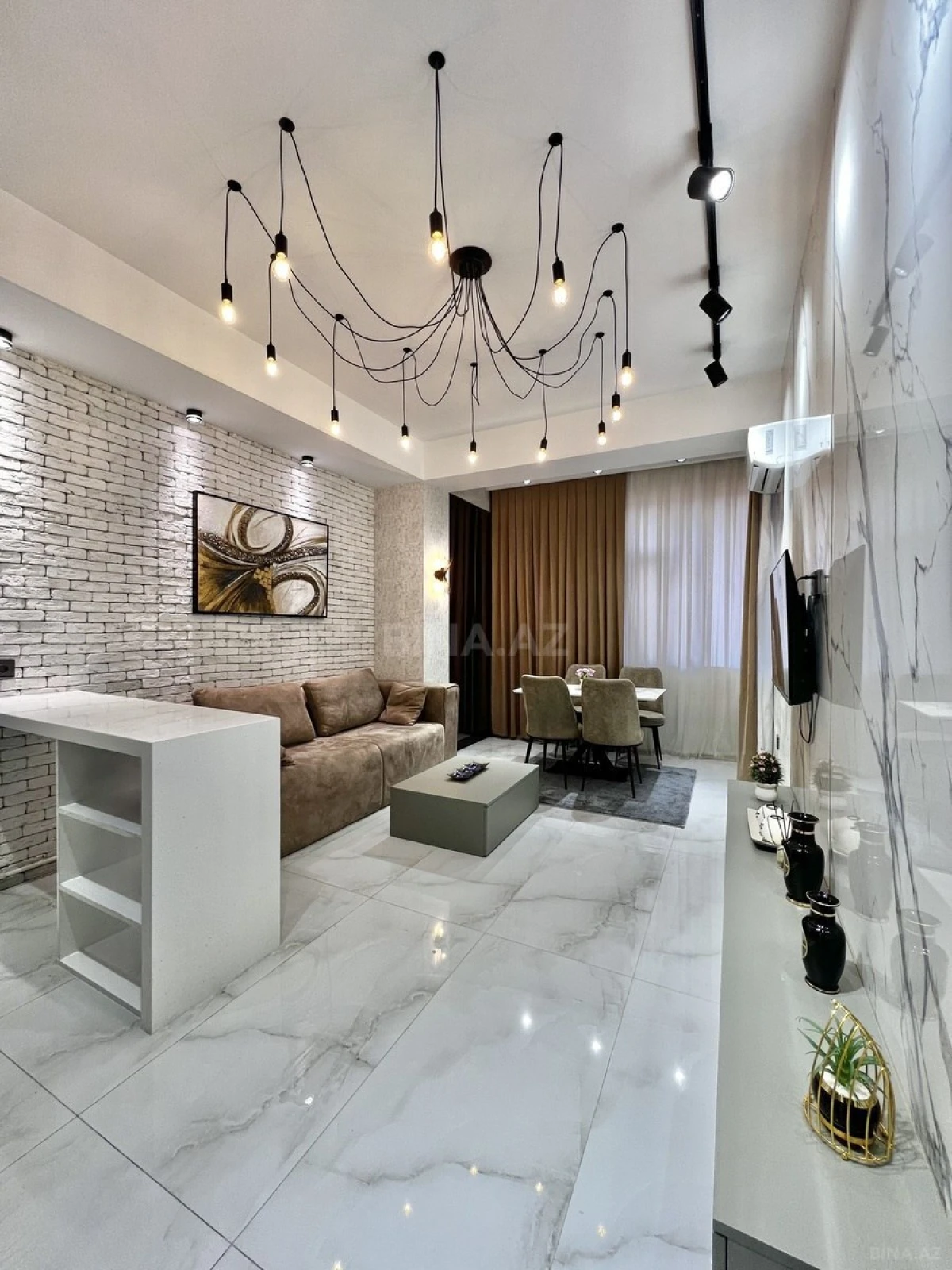 Satılır 2 otaqlı mənzil 54 m²