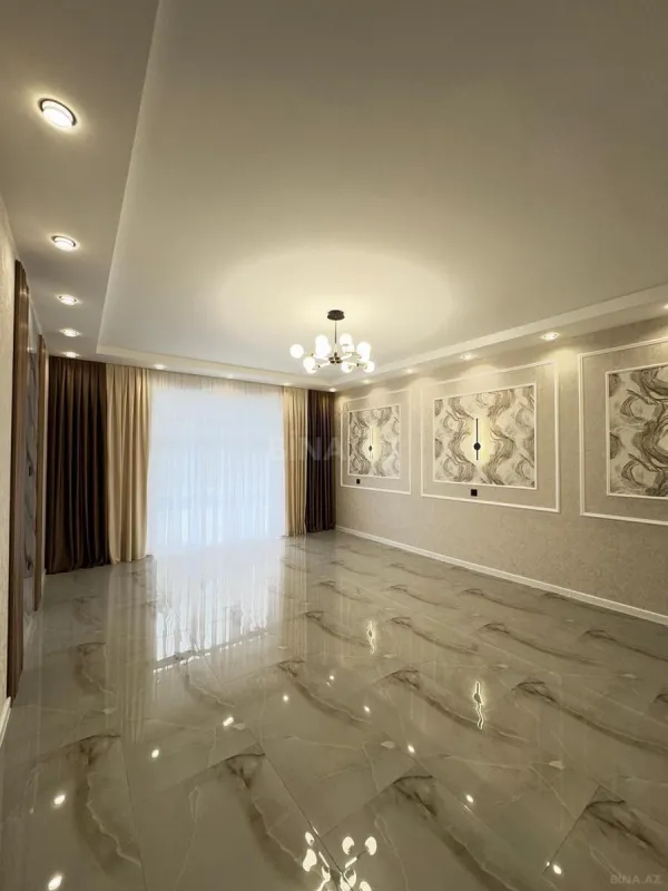 Satılır 6 otaqlı həyət evi 250 m²