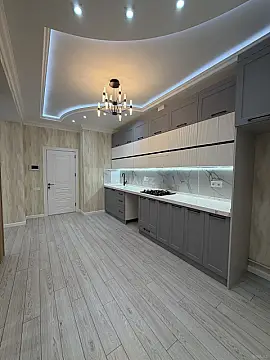 Satılır 3 otaqlı mənzil 98 m²