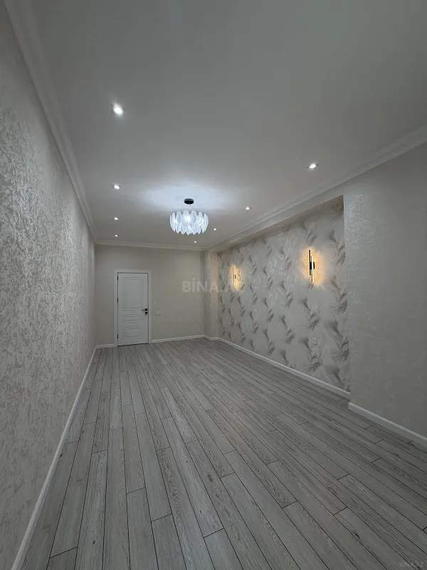 Satılır 3 otaqlı mənzil 98 m²