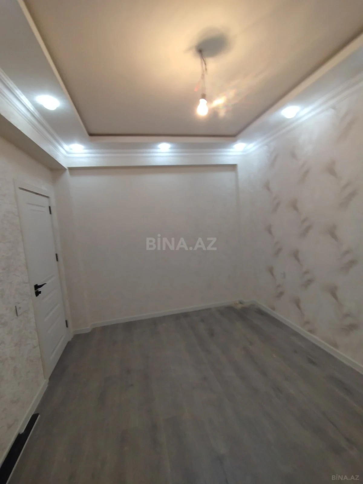 Satılır 2 otaqlı mənzil 44 m²