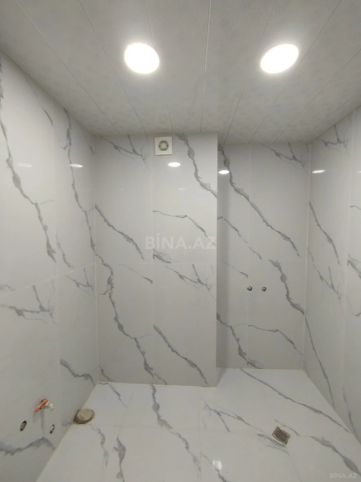 Satılır 2 otaqlı mənzil 44 m²