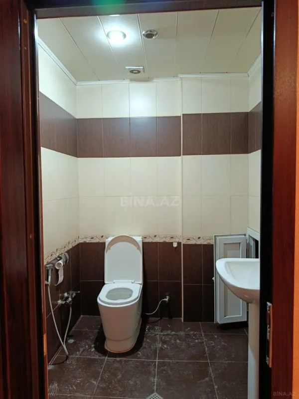 Kirayə verilir 3 otaqlı mənzil 130 m²
