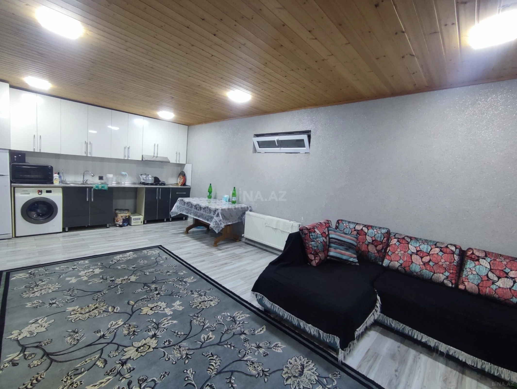 Kirayə verilir 4 otaqlı həyət evi 255 m²