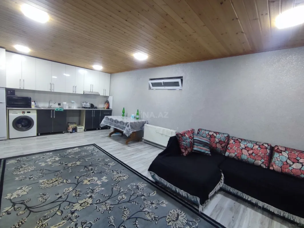 Kirayə verilir 4 otaqlı həyət evi 255 m²