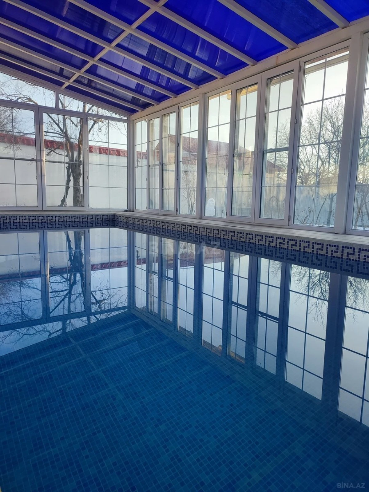 Kirayə verilir 4 otaqlı həyət evi 255 m²