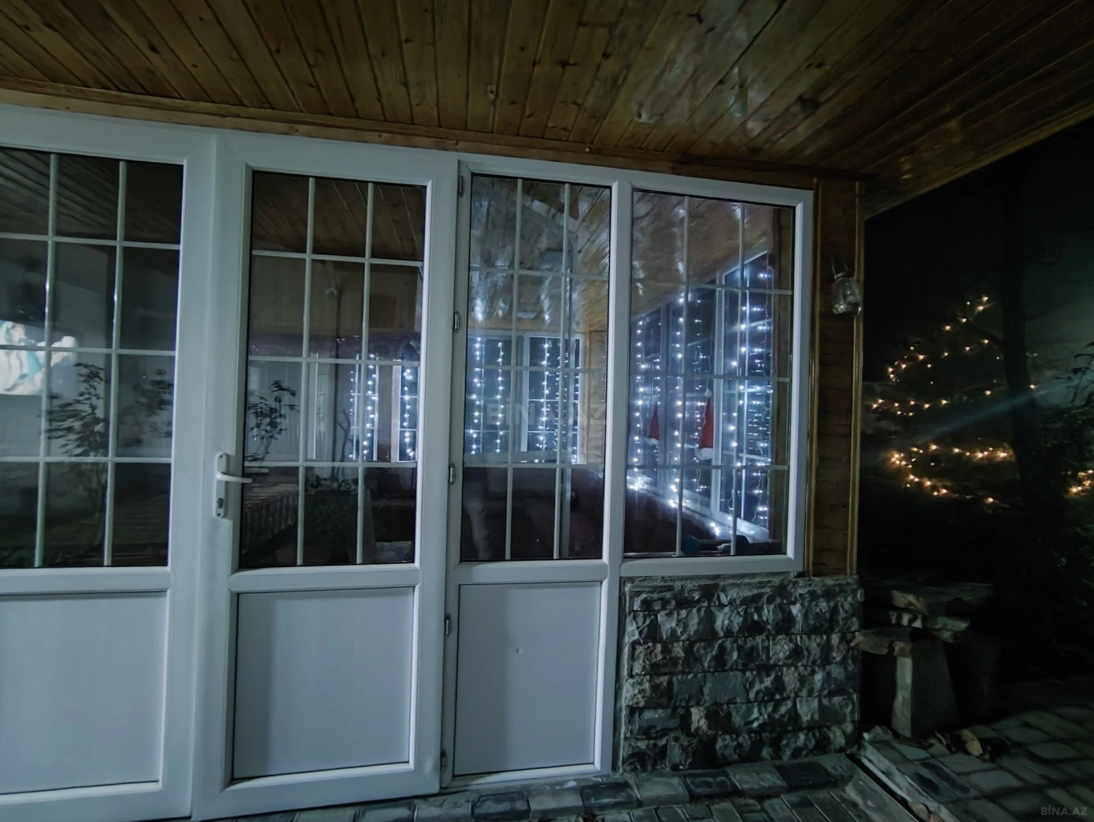 Kirayə verilir 4 otaqlı həyət evi 255 m²