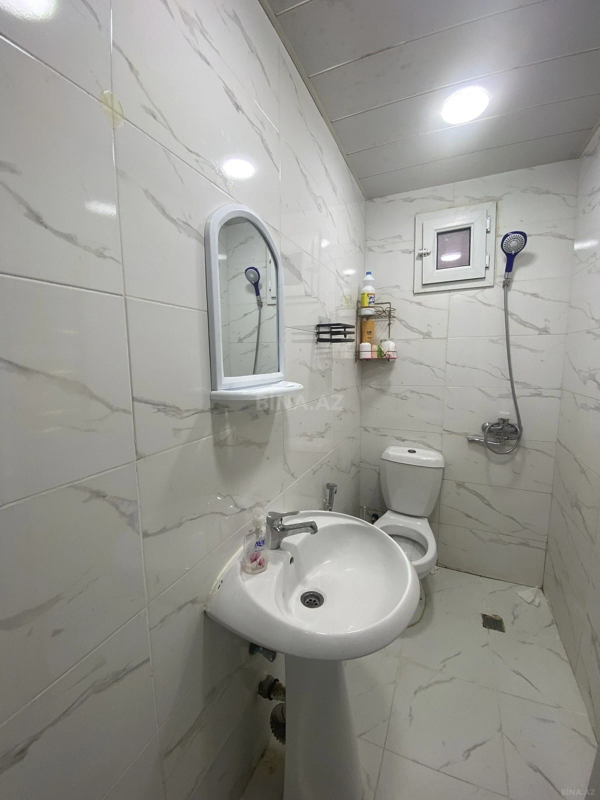 Satılır 2 otaqlı həyət evi 75 m²
