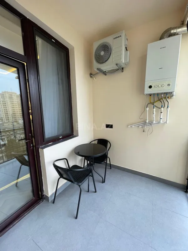 Satılır 2 otaqlı mənzil 52 m²