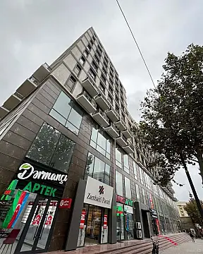 Satılır 1 otaqlı mənzil 80 m²