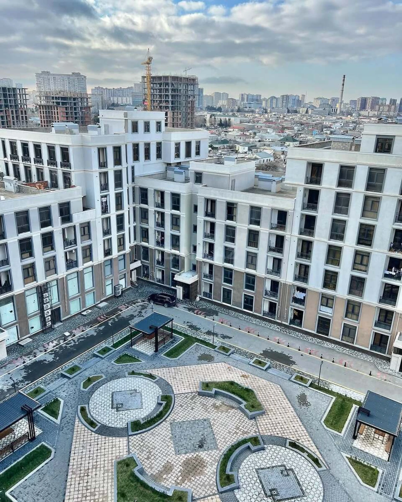 Satılır 1 otaqlı mənzil 80 m²