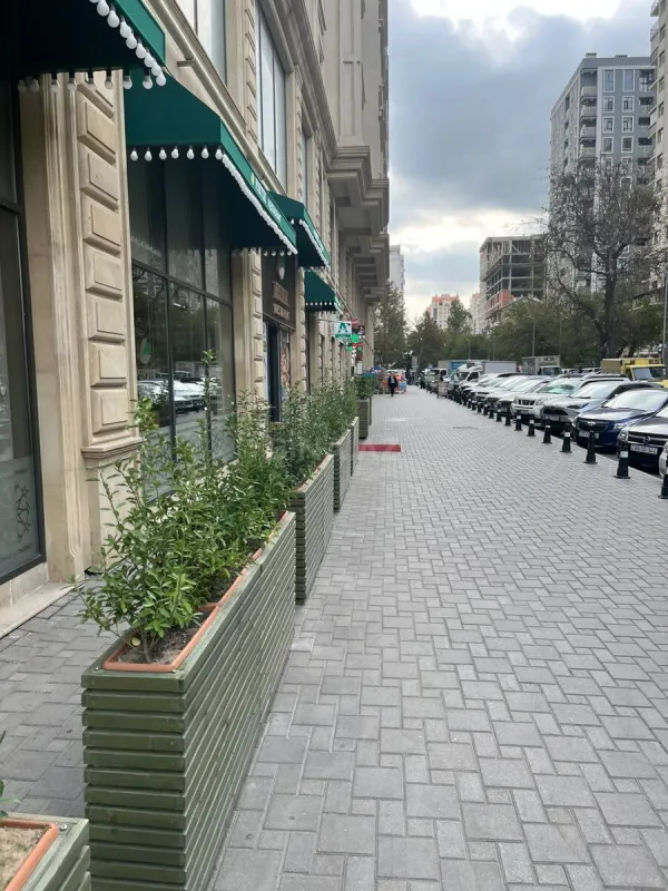 Satılır 2 otaqlı mənzil 83 m²