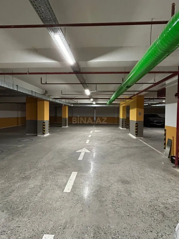 Satılır 2 otaqlı mənzil 83 m²