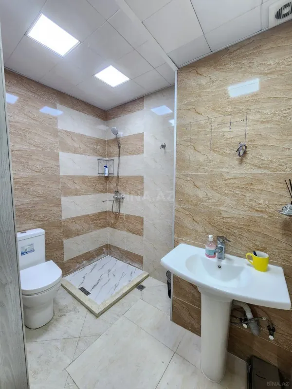 Kirayə verilir 7 otaqlı ofis 380 m²