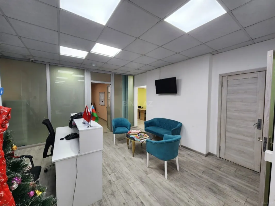 Kirayə verilir 7 otaqlı ofis 380 m²