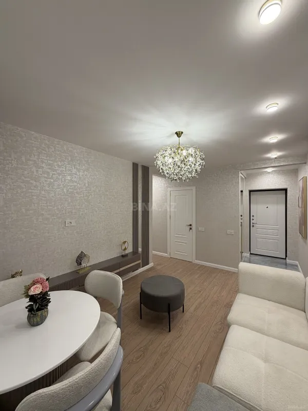 Satılır 2 otaqlı mənzil 50 m²