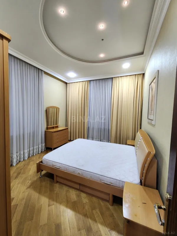 Kirayə verilir 3 otaqlı mənzil 87 m²