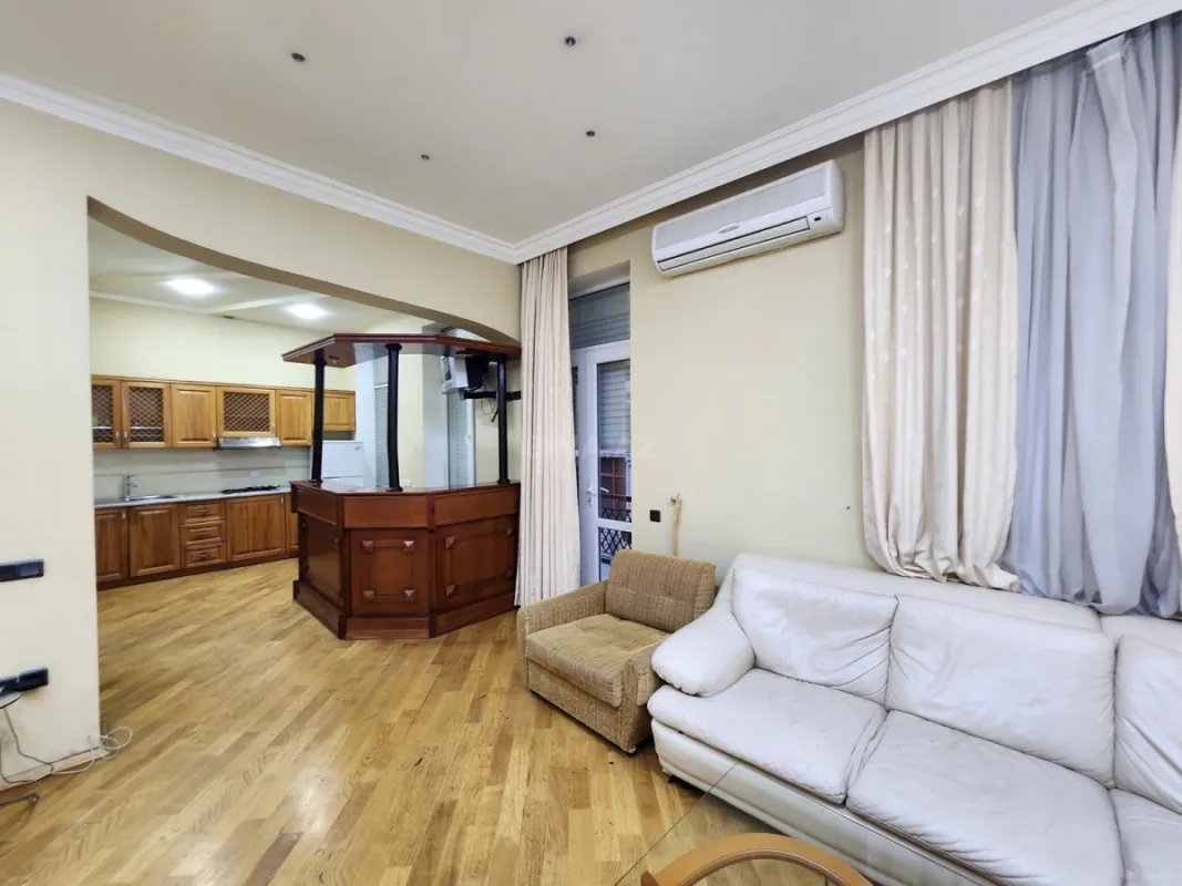 Kirayə verilir 3 otaqlı mənzil 87 m²