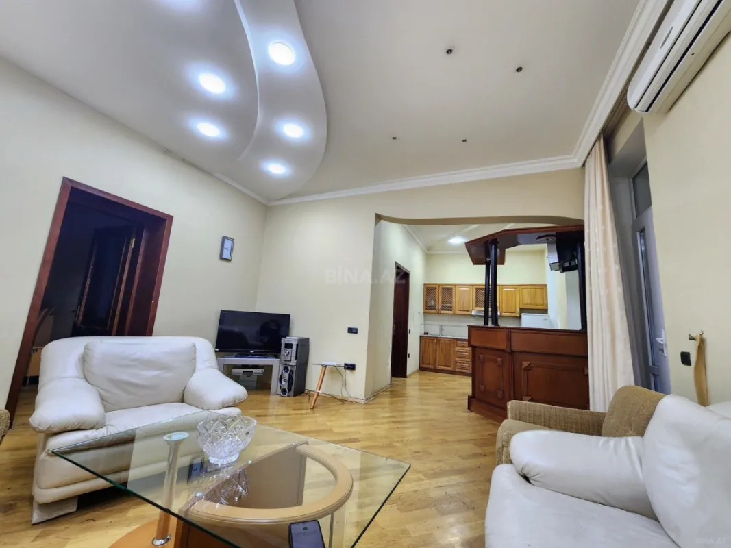 Kirayə verilir 3 otaqlı mənzil 87 m²