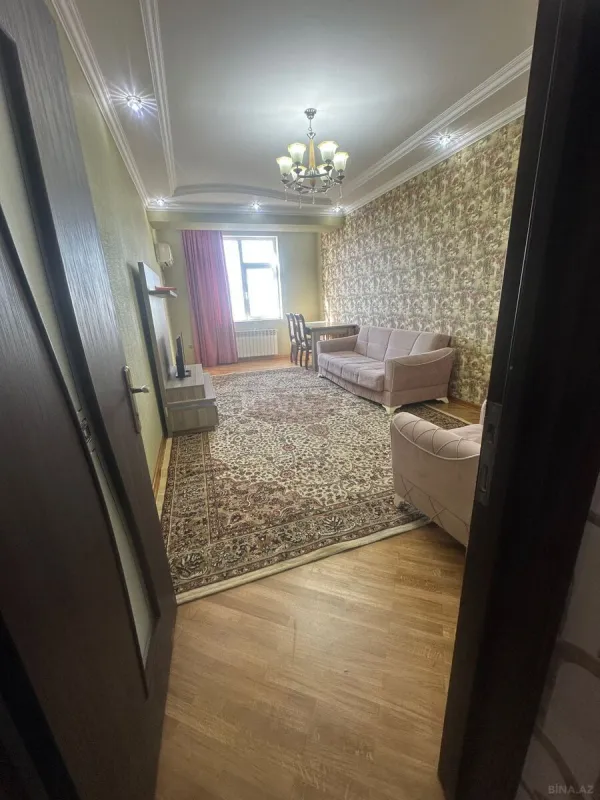 Satılır 2 otaqlı mənzil 90 m²