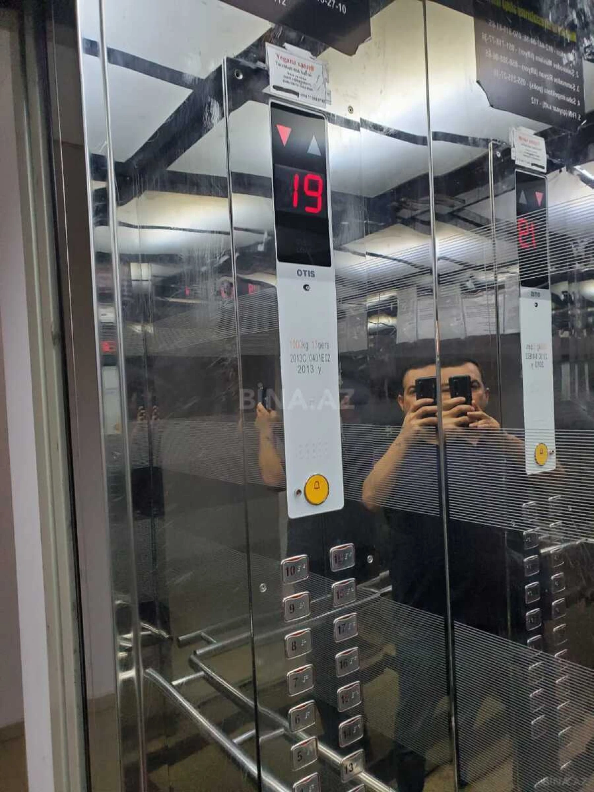 Satılır 2 otaqlı mənzil 90 m²