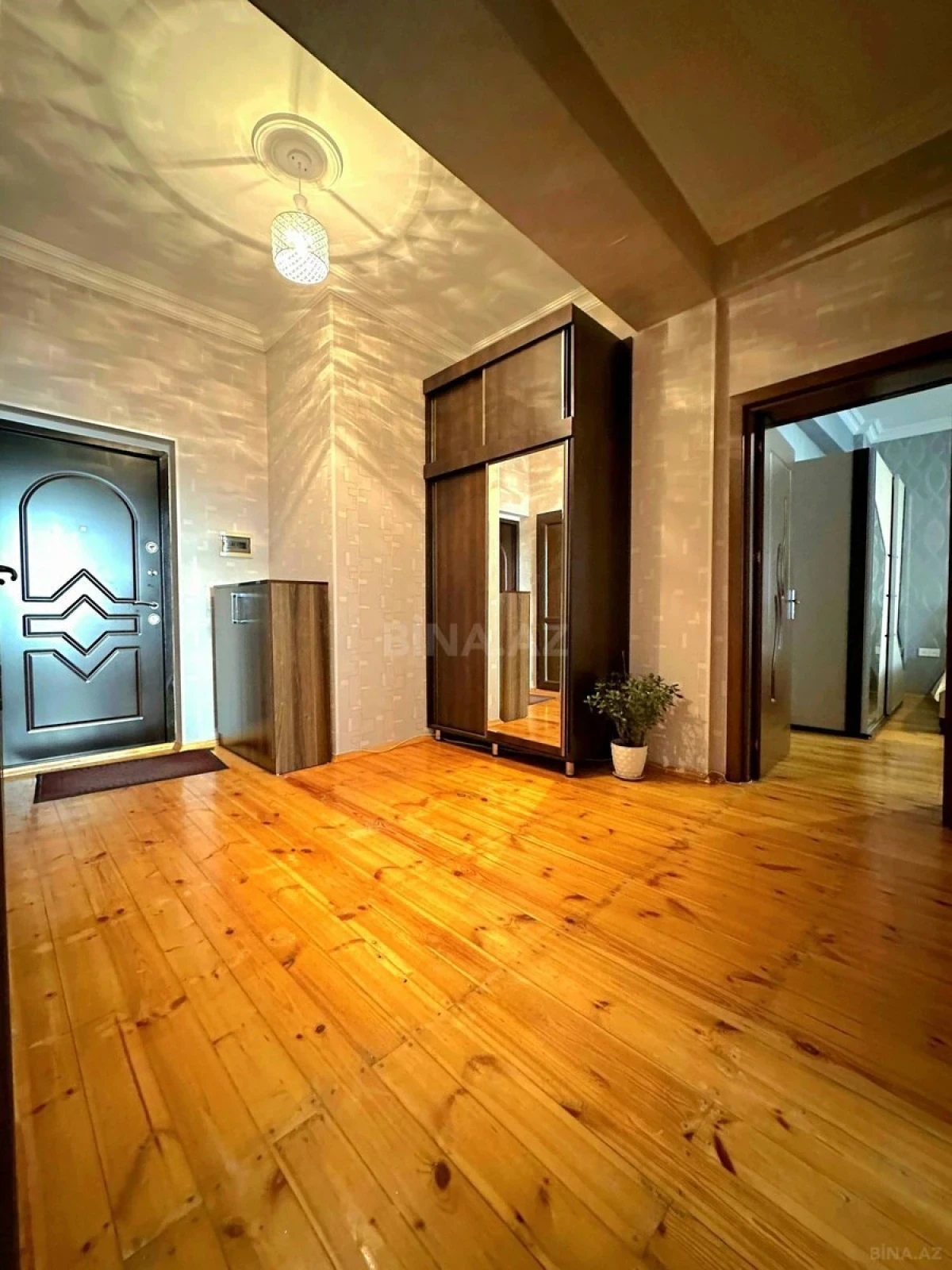 Satılır 3 otaqlı mənzil 85 m²