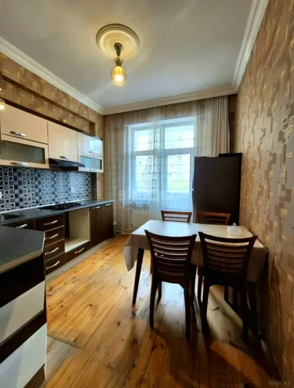 Satılır 3 otaqlı mənzil 85 m²
