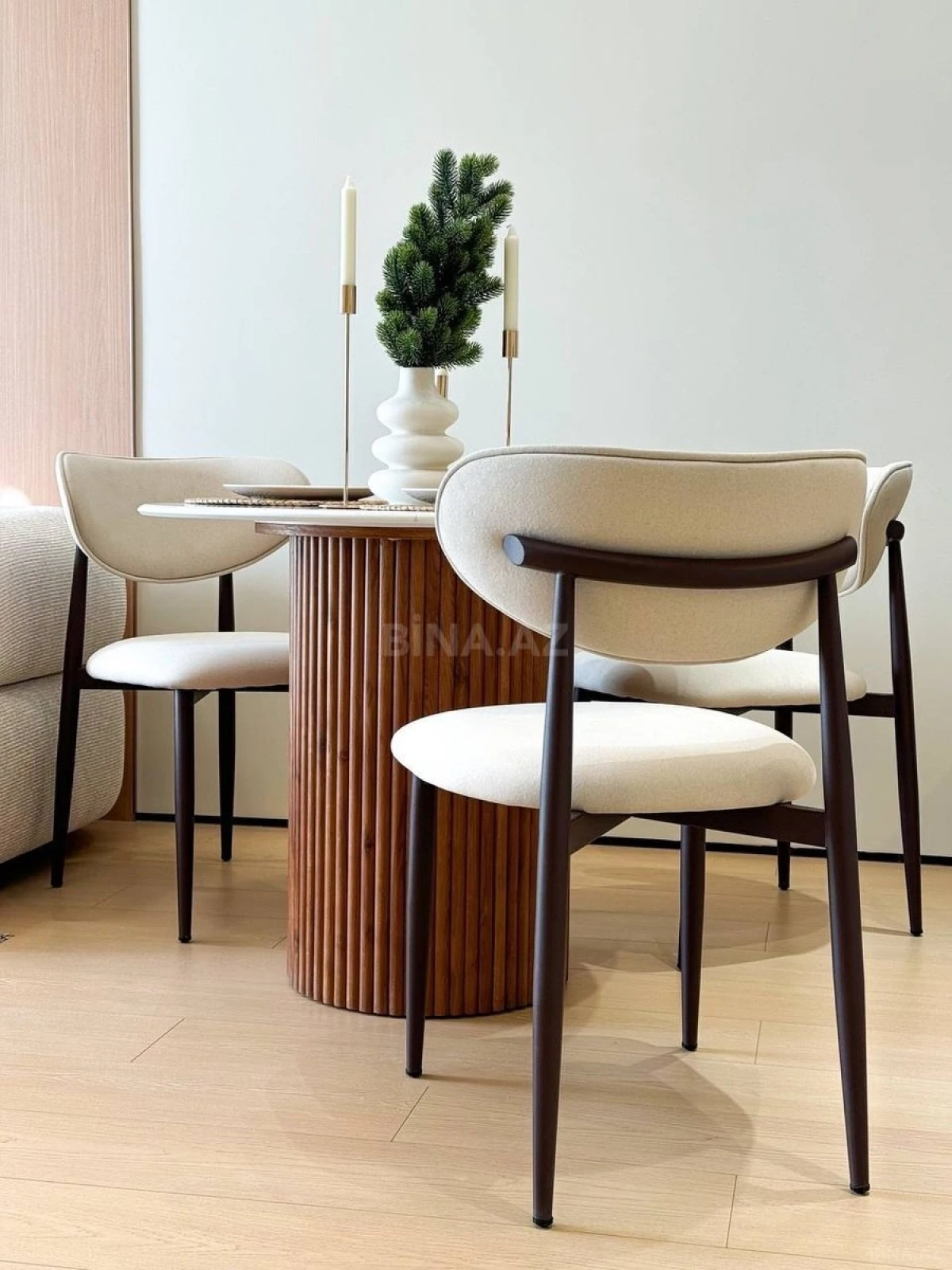 Kirayə verilir 2 otaqlı mənzil 70 m²