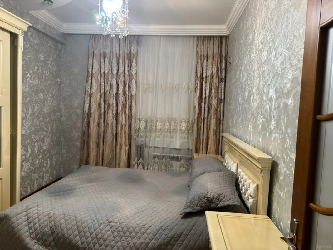 Kirayə verilir 2 otaqlı mənzil 60 m²